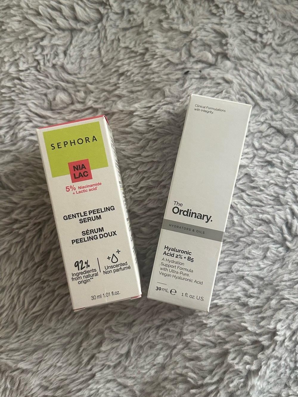 Sephora Gentle Peeling Serum & Ordinary Hyaluronic Acid 2% + B5